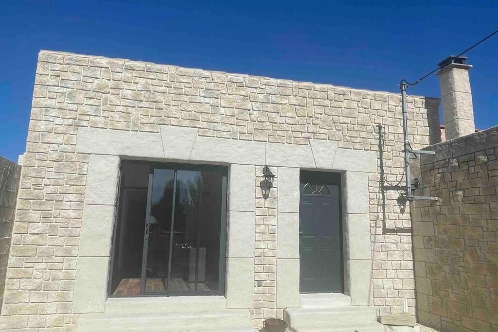 Studio Nîmes Dış mekan fotoğraf